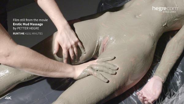 Screenshot #8 aus dem Film Ariels Erotische Schlammmassage