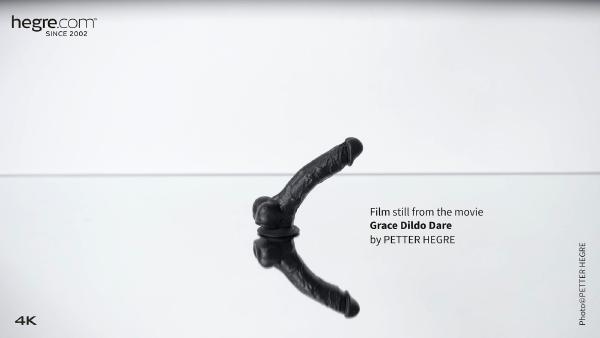 Skärmgrepp #4 från filmen Grace Dildo Dare