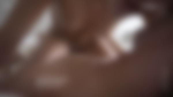 Screenshot #11 aus dem Film Serena L Morgensex