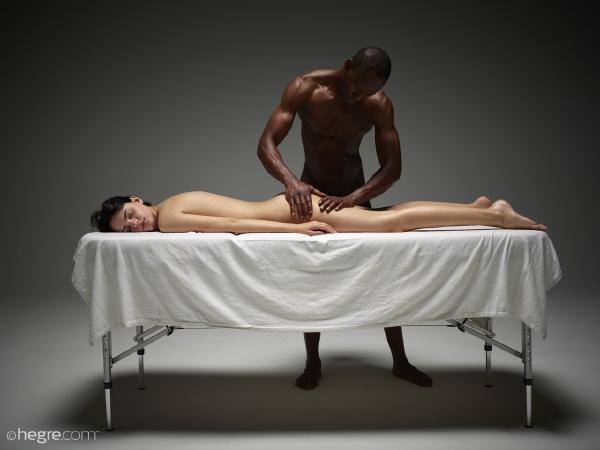 Ariel en Mike diepe erotische massage #14