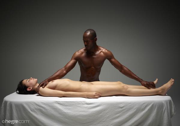 Ariel en Mike seksuele massage #30